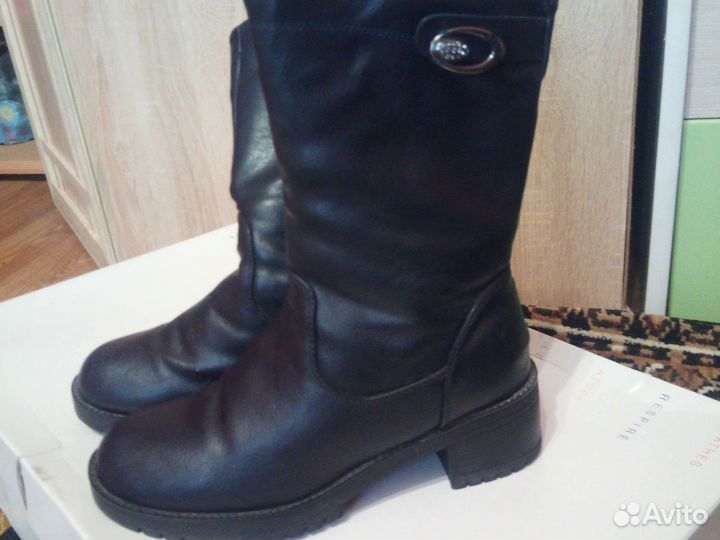 Сапоги зима 39 р., осень-весна натур. кожа р.38,36