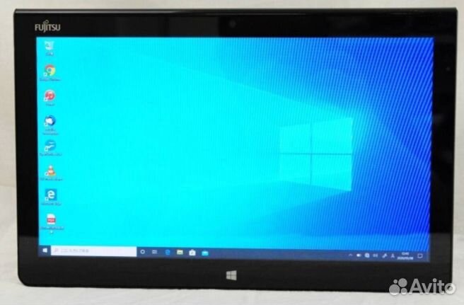 Планшетный компьютер Fujitsu stylistic Q704 i5