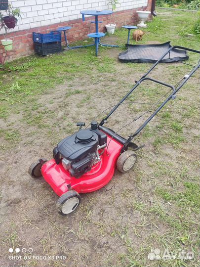 Газонокосилка бензиновая самоходная