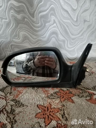 Зеркало на Хендай Элантра 2003гв левое