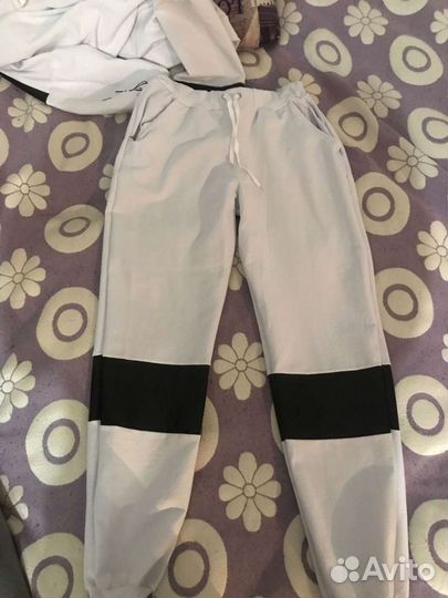 Спортивный костюм женский, бу 48р