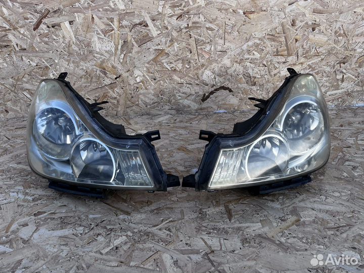 Фара Nissan Wingroad 3 поколение (Y12)