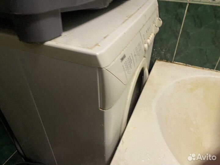 Стиральная машинка Zanussi FV1035N