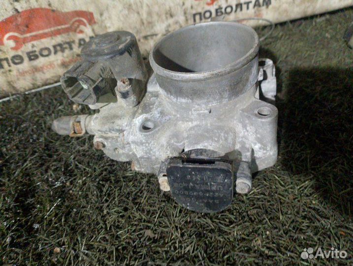 Дроссельная заслонка Nissan Cefiro A33 VQ20 2002