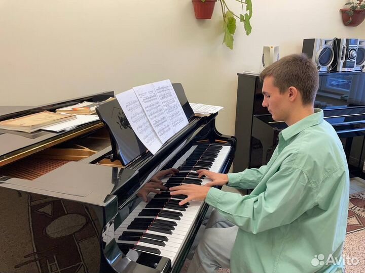 Обучение игре на фортепиано