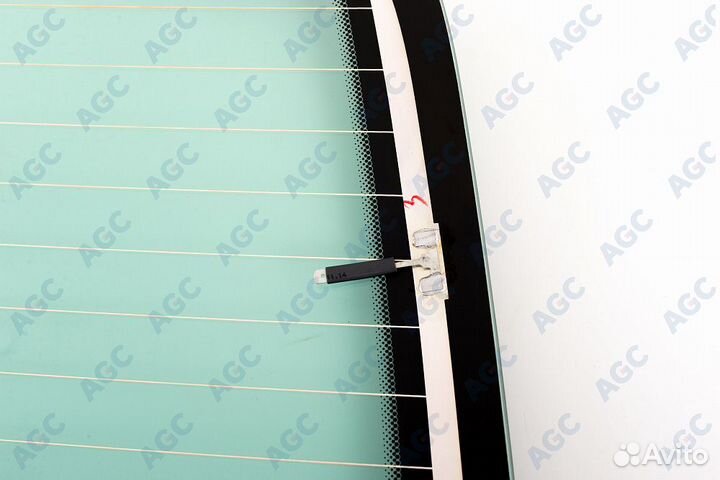 Заднее стекло ваз 2123/chevrolet niva зелёное