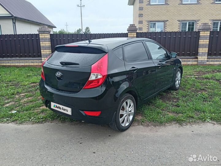 Hyundai Solaris 1.6 AT, 2012, 159 000 км