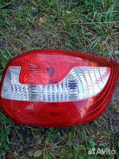 Задняя фара ваз granta лифтбек