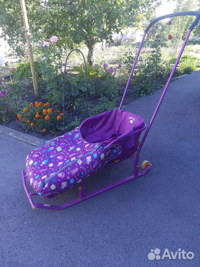 Детские санки с колесами