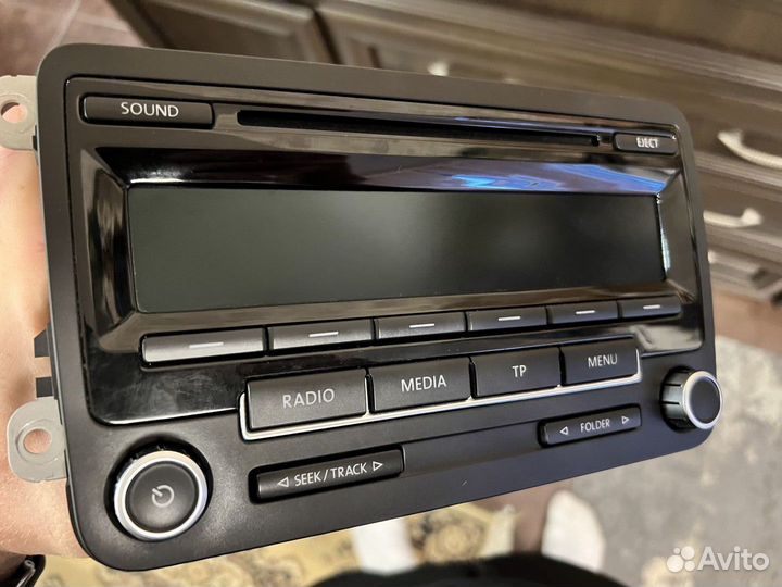 Магнитола RCD 310 на VAG