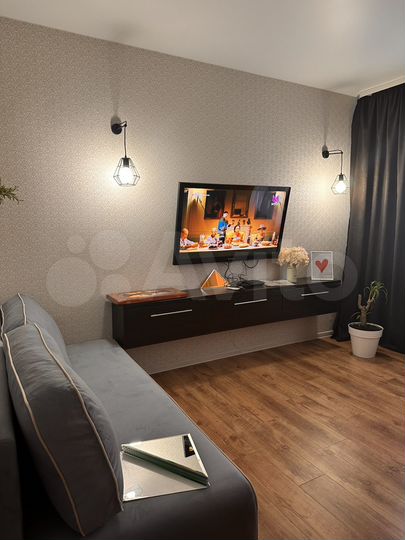 2-к. квартира, 53 м², 1/2 эт.