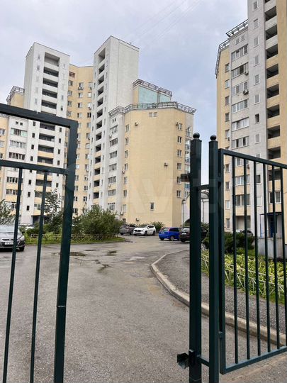 2-к. квартира, 72 м², 5/14 эт.