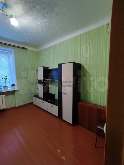 Комната 14 м² в 1-к., 2/4 эт.