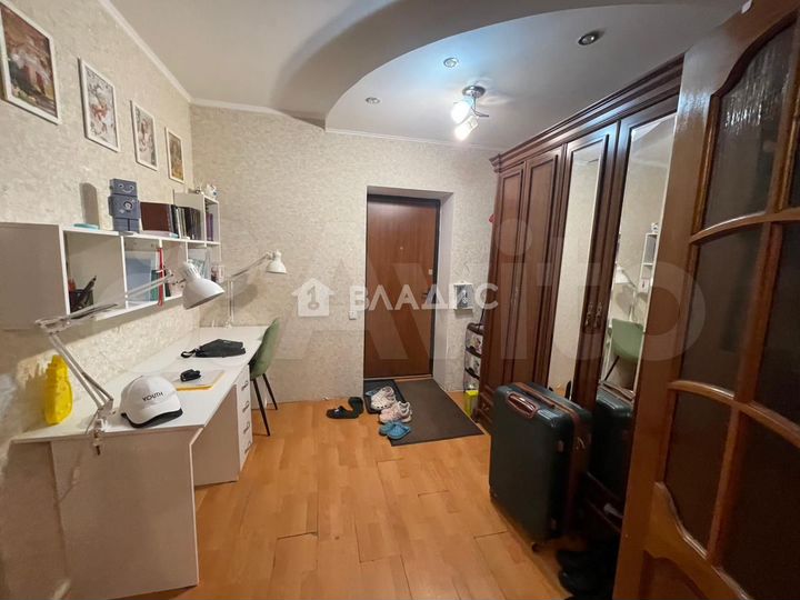 1-к. квартира, 47 м², 1/10 эт.