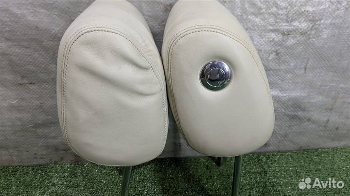 Подголовники комплект Jaguar XF 2009