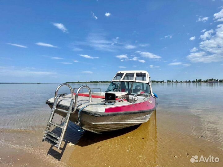 Аренда катера,прогулки по Волге на катере,рыбалка