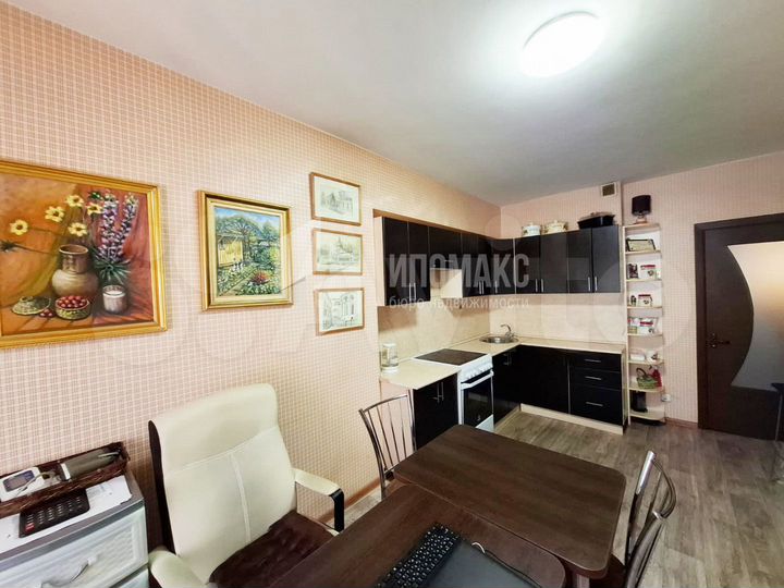 Комната 18,5 м² в 2-к., 1/14 эт.