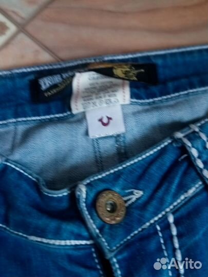 Джинсы True religion
