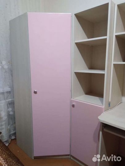 Продам детскую мебель