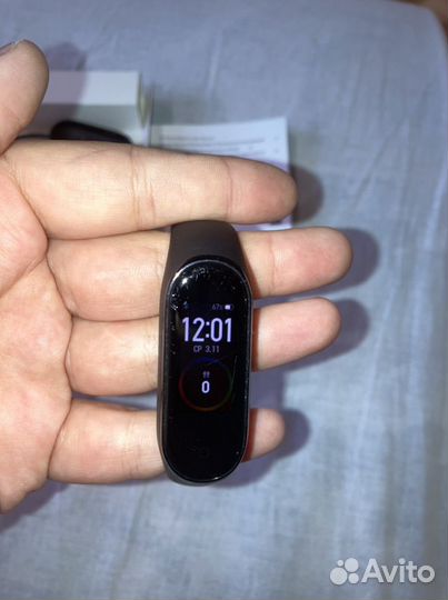 Часы xiaomi mi band 4