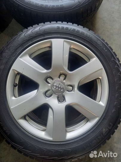 R17 Nokian Tyres Hakkapeliitta 7 225/55, PCD 5x112 DIA 66.6