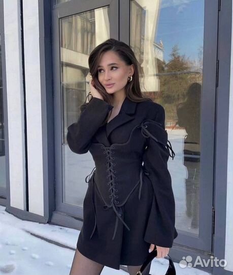 Платье пиджак с корсетом