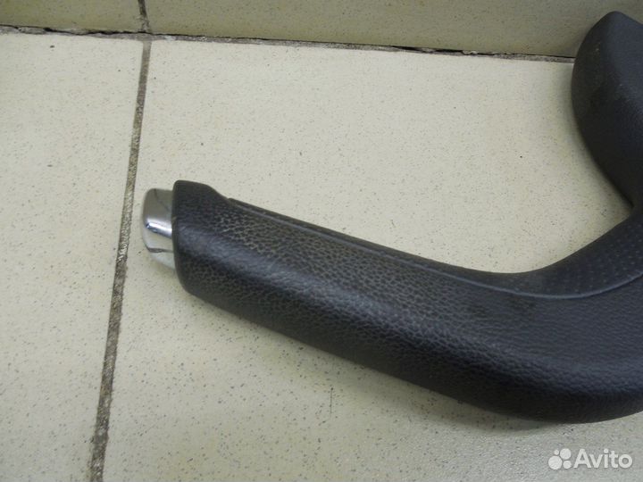 Рычаг стояночного тормоза Aveo (T300) 2011