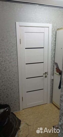 Межкомнатные двери в плёнке белые