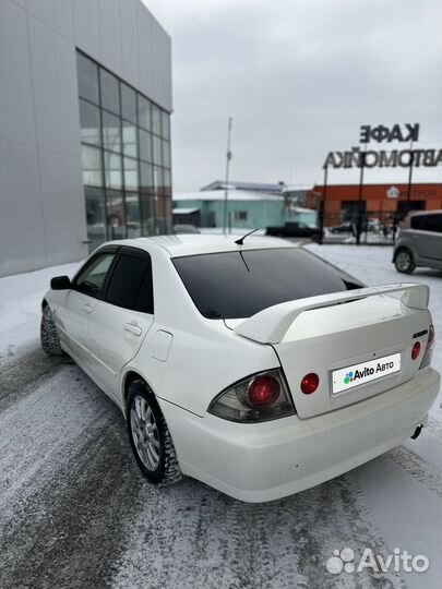 Toyota Altezza 2.0 AT, 2001, 250 000 км