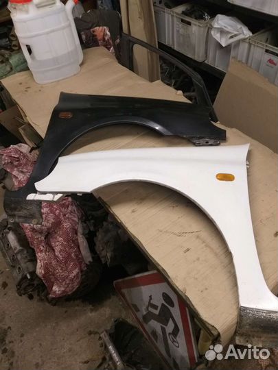Крыло переднее рено клио 2