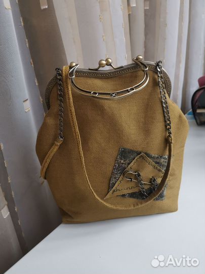 Сумочка на фермуаре ручная работа