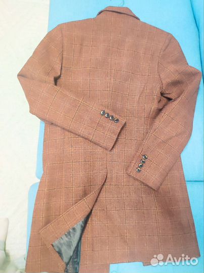 Пальто мужское коричневое