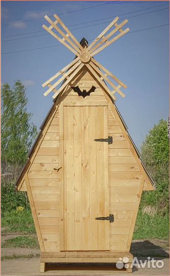 Дачный туалет с дельфином EXK