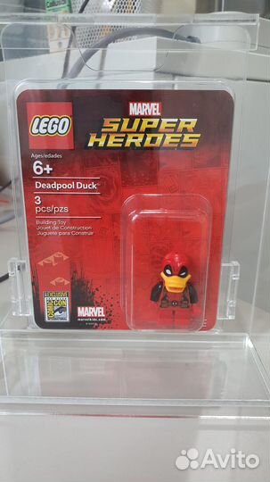 Lego Deadpool duck