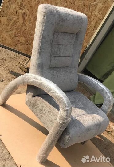 Перетяжка стульев и кресел