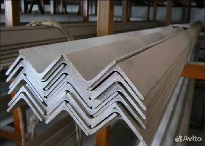 Уголок 25х25х3