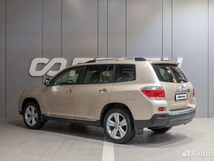 Toyota Highlander 3.5 AT, 2012, 182 577 км