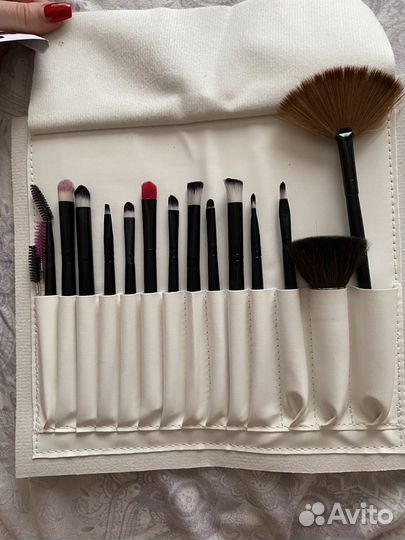 Кисти для макияжа
