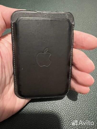 Кардхолдер apple wallet черный