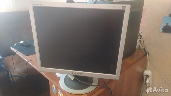 Монитор samsung syncmaster 913n