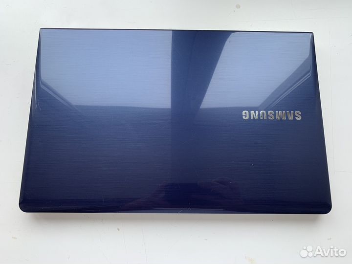 Ноутбук Samsung NP370R5E