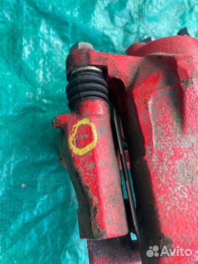 Суппорт передний левый Great Wall Hover M4