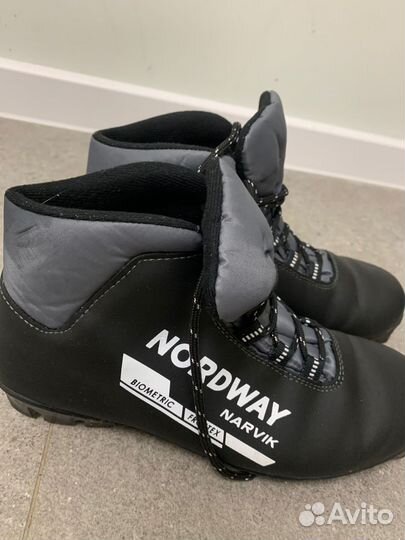 Беговые лыжи