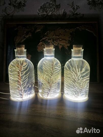 Светильник из эпоксидной смолы с веточкой ели