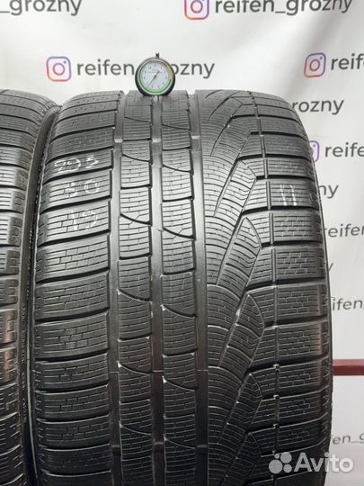 Pirelli Winter Sottozero 240 Serie II 295/30 R19