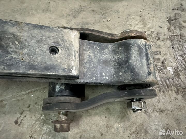 Рессоры на Toyota Tundra