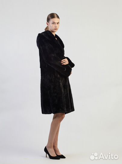 Шуба норковая б/у Sevanbo 42-44р с капюшоном Black