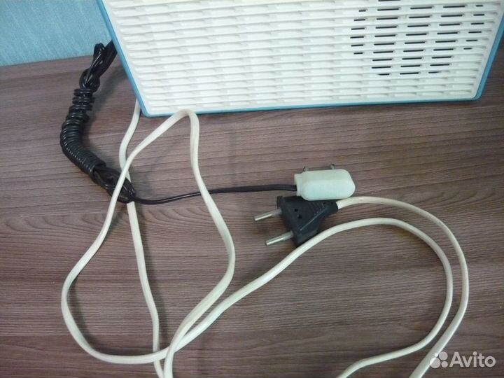 Приемник трехпрограммный Апогей