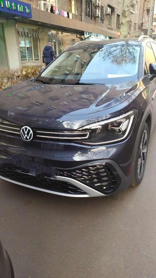 Volkswagen ID.6 Crozz