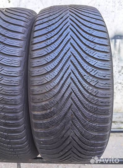 Michelin Alpin 5 215/55 R17 98V
